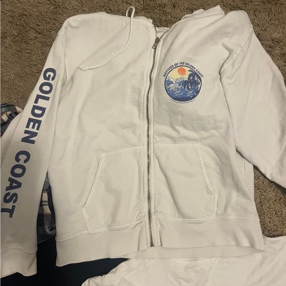 Brandy Melville bundle!! - Picture 2 of 10